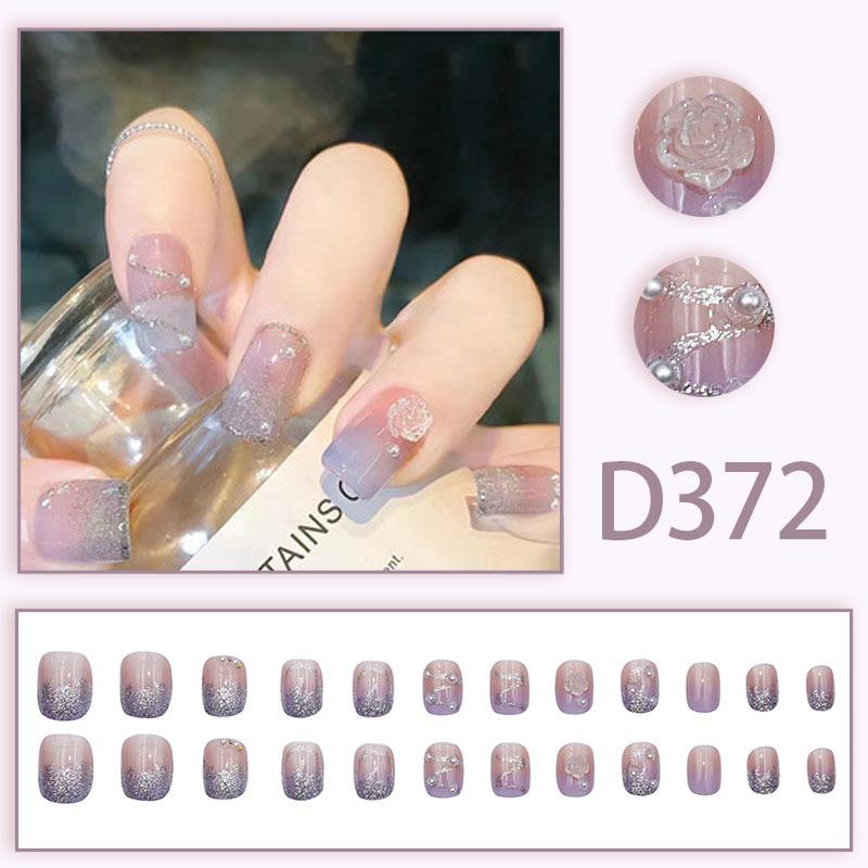 D372