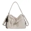 Bolsa de ombro transversal fashion de grande capacidade, estilo descontraído, para mulheres, novo modelo 2026, toque de alta qualidade, bolsa tote estilo garota ousada biker