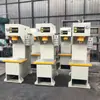 Prensa hidráulica de una columna tipo cabezal de presión de 20 t Punzonadora de un solo brazo de 25 t Enderezadora vertical tipo C de 30 t con buena calidad