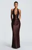Vestido Largo Nuevo Estilo Halter con Escote en V Profundo, Pliegues y Tirantes, Sexy Off-Shoulder Ajustado para Fiestas y Eventos, Transfronterizo Europeo y Americano 2026