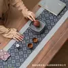 Corredor de Mesa Impermeable de Doble Cara con Diseño de Flor de Crisantemo en Brocado de Artesanía Premium Estilo Chino para Sala de Estar en Casa Mesa de Té Zen Juego de Manteles Individuales para Té