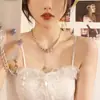 Novo Colar de Pérolas 2023 Costura de Amor Elegante Alta Qualidade Luxo Leve Nicho Corrente para Clavícula Corrente de Pescoço da Moda Feminina Frio
