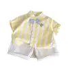 Conjunto de Camisa para Niños 2026 Verano Nuevo Estilo Conjunto de Verano para Niños Bordado Rayado Algodón Puro Manga Corta Top y Pantalones Cortos Conjunto de Dos Piezas