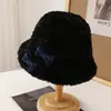 Chapéu de Pescador Feminino Outono e Inverno Novo Estilo Desenho Animado Ragdoll Moda Rosto Exposto Pequeno Chapéu de Bacia Recheado Chapéu Quente à Prova de Frio