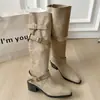 Aspecto estilizado, pero el estilo de otoño e invierno está un poco anticuado; botas de caballero de punta para mujer, botas retro hasta la rodilla, nueva colección 2026, botas de moda con tacón grueso, botas largas