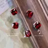 Novo Produto Acabado de Strass K9 Tendência, Produto Acabado Vermelho Grande, Bola de Strass, Acessórios para Unhas Artísticas Retangulares Coração Vermelho Ankora Atacado