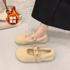 Sapatos de algodão Sapatos Mary Jane Estilo coreano Outono e Inverno Fundo plano Com veludo 2026 Boca rasa Moderno Sapatos peludos Feminino Cor café Off-white