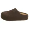 Versão em couro genuíno~meias-sapatos de sola grossa, bico fechado para mulheres, novo estilo outono 2026, mules retrô versáteis com solas macias