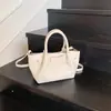 Bolsa de Mão Estilosa Casual Simples Estilo Balde para Mulheres Verão 2025 Novo Estilo Bolsa de Ombro Transversal Elegante Tendência