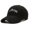 Gorra de béisbol retro americana cálida de lana de cordero para otoño e invierno, versión de moda que estiliza el rostro, gorra con visera casual bordada con letras para parejas