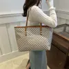 Bolso de Hombro Estampado Simple y Elegante 2026 Nuevo Estilo de Primavera Bolso Tote Personalizado para el Trabajo de Gran Capacidad Bolso de Mano Bolso de Hombro
