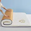 Colchón suave para el hogar, colchón individual de tatami para dormitorio, colchón de esponja, colchón simple de seda helada estampado en caliente