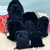 Bolsa de Terciopelo Negro Bolsa de Regalo con Cordón Bolsa Corta de Terciopelo para Polvo Estilo Chino Producto Hecho a Mano Almacenamiento Bolsa de Spunlace Mayoreo