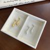 Pendientes de Gota de Agua Solidificada Retro Franceses para Mujer Diseño de Nicho Elegantes de Gama Alta Modernos Simples Cortos para Otoño e Invierno