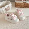 Zapatillas blancas para niños, estilo primavera y otoño, zapatillas deportivas casual para niñas con suelas suaves y velcro, lindo estilo princesa
