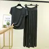 Novo conjunto de verão para tamanhos grandes: top de manga curta e calça comprida casual de cintura alta, adequado para uso ao ar livre, conjunto feminino de modal para casa