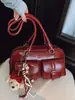 Bolsa de Axila Retrô de Nicho para Mulheres Outono/Inverno 2025 Nova Versátil Tendência Coreana Bolsa de Ombro Bolsa de Bowling de Grande Capacidade