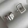 Anillo abierto plisado cuadrado hueco para mujer, estilo ins de verano, anillo de dedo índice de pareja de estilo frío, anillo de personalidad de moda de celebridad de Internet