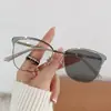 Moda Transfronteiriça Nova Cor Que Muda Óculos Anti Luz Azul Tendência Metal Vazado Armação de Óculos Espelhada Plana Óculos de Cor Que Muda Retrô