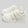 Zapatillas de Suela Gruesa Bell 2026 Nuevo Otoño para Mujer con Puntadas de Encaje, Zapatos Blancos Casuales Versátiles de Nicho B3201