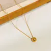 Popular Collar de Acero Inoxidable Completo con Diseño de Nicho para Mujer, Adecuado para el Trabajo Diario, Elegante y Lujoso, Recubrimiento de Oro Real de Alta Gama, Cadena Versátil para la Clavícula