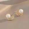 Pendientes con un Toque de Lujo Ligero y de Gama Alta, Pendientes de Plata 925 con Aguja y Perla Natural, Pendientes Franceses Elegantes con Diseño de Hoja para Mujer