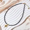 Collar Sencillo de Moda con Perlas de Vidrio Negro Cadena para el Cuello Estilo Lujo Ligero No Desvanecible de Metal Acero Inoxidable Cadena para la Clavícula