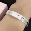 Pulsera de estilo étnico plateado con relieve de la Gran Muralla, pulsera distintiva de tendencia de moda, pulsera creativa que combina con todo, anillo cóncavo.
