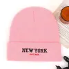 Chapéu de Outono Inverno Newrk Homens Mulheres Amazon Chapéu Versátil de Lã Yo Gorro Quente Chapéu de Tricô Bordado com Letra Transfronteiriço