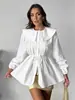 Camisa Blanca de Algodón Puro Estilo Europeo y Americano con Cintura Plisada para Ajustar con Lazo y Cuello Peter Pan para Mujer, Top Elegante de Gama Alta Adelgazante de Otoño