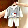 Outono 2026 Novo Estilo Coreano Moda Top Falso Duas Peças Conjunto para Meninos e Meninas Calça Longa Branca para Bebê Menina T