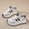 Zapatos de Mujer al por Mayor, Zapatos Forrest Gump, Nuevos Zapatos de Suela Gruesa 2025, Tenis Retro Maillard Primavera y Verano