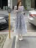 Vestido Floral de Cuadrado Retro Otoño 2026 para Mujer Estilo Hada del Bosque Ajustado a la Cintura Adelgazante Falda Larga con Dobladillo de Volantes