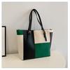 Bolsa Feminina Colorida com Costura Contrastante Moda 2024 Nova Fashion PU Macio Face Casual Bolsa de Ombro Simples para Carregar na Mão Bolsa Feminina