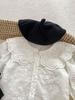 2025 Novas Roupas de Bebê Primavera Estilo Coreano Menina Cor Sólida Camisa com Gola Grande Conjunto de Duas Peças com Bolsa de Suspensório e Calça