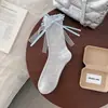 Meias Miu Estilo Ballet Meia-Panturrilha, Estilo Fino Primavera e Verão com Laço e Fita, Meias Largas Versáteis Estilo JK College Femininas