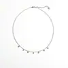 Collar Minimalista Floral Europeo y Americano Estilo Fresco Mariposa Acero de Titanio para Mujer, Versátil de Moda Hoja Temperamento Rayo Gargantilla Clavícula