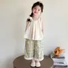 Conjunto de Verano para Niña Elegante y Moderno 2026 Nuevo Pantalón de Cuadros con Encaje para Niños Chaleco de Verano para Bebé Conjunto de Dos Piezas