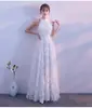 Vestido longo branco para mulheres, luxo leve e elegante, com cintura plissada, fenda e alças, caimento justo e que valoriza a silhueta