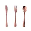Venta al por mayor del fabricante Juego de tres piezas de cuchillo, tenedor y cuchara de acero inoxidable 304 con mango redondo, Juego de tenedor y cuchara lindo de estilo simple con revestimiento de titanio