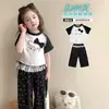Conjunto de Verão para Meninas Pequenas 2026 Novo Estiloso Fashionista Roupa Estilo Coreano Roupas de Bebê Menina Duas Peças