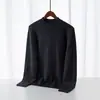 Nuevos suéteres de otoño e invierno para hombre para comercio electrónico transfronterizo, prendas de punto tipo jersey de cuello medio alto de otoño e invierno, camisa básica lisa ligera para hombre de negocios