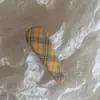 Grampo de Cabelo Amarelo Xadrez Retro Coreano para Outono e Inverno, Presilha Lateral Estilo Academia, Grampo para Franja, Atacado