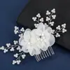 Accesorios para el Cabello de Novia, Peine Dulce de Flores para el Cabello, Vestido de Novia, Tocado de Pétalos Blancos y Perlas, Peine de Foto Estilo Coreano