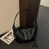 Bolsa Retro Formato Dumpling Feminina 2026 Novo Estilo Bolsa de Ombro Único de Alta Qualidade para o Dia a Dia Bolsa Transversal Tendência Bolsas Tote Grandes