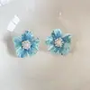Aretes de flor azul fresco estilo bosque, nueva moda 2026, dulces y únicos, accesorios para orejas gentiles y versátiles para niñas