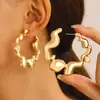 Brincos ovais de metal lava líquida amor personalidade europeia e americana brincos geométricos irregulares plissados brincos brincos