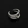 Anillo Ins de Moda para Mujer Nicho Multicapa Moderno Lujo Ligero Gama Alta Estilo Fresco Anillo para Dedo Índice Pulsera Abierta