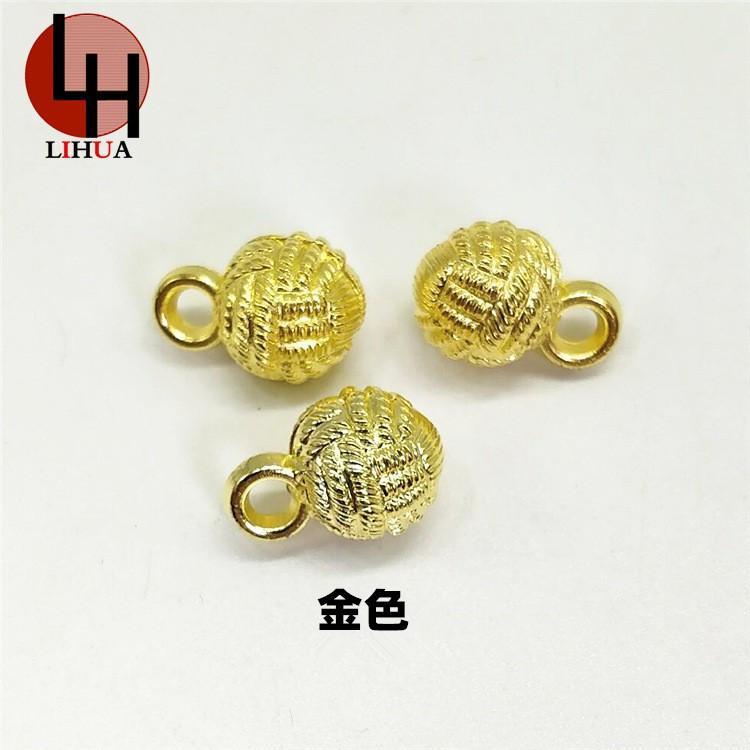 8960035609_1933409228