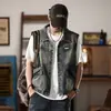 Chaleco de mezclilla retro vintage americano para hombre, otoño, corte holgado, talla grande, chaleco de trabajo sin mangas con bolsillos grandes